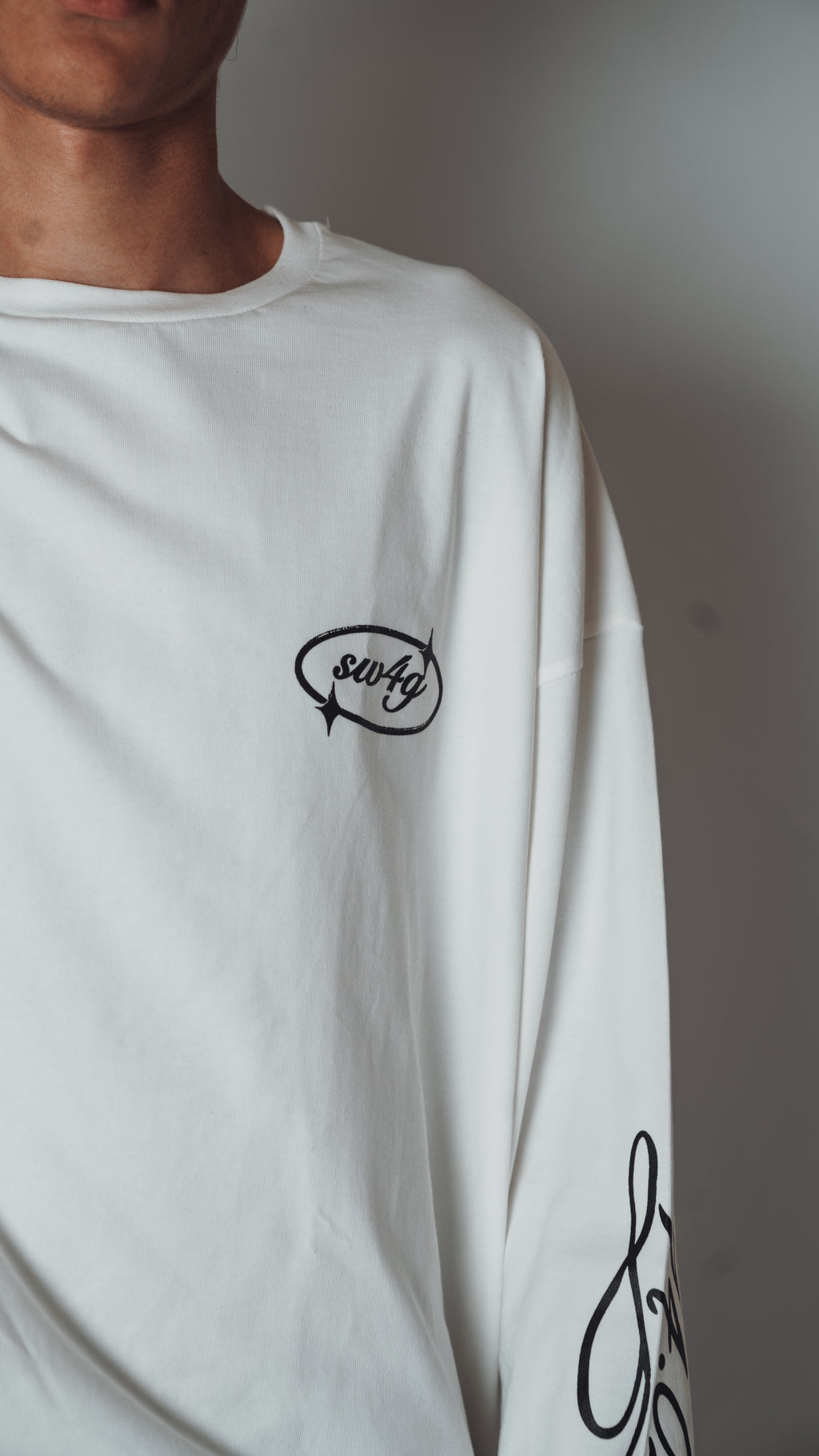 $W4G IS BORN — WHITE LONGSLEEVE 02