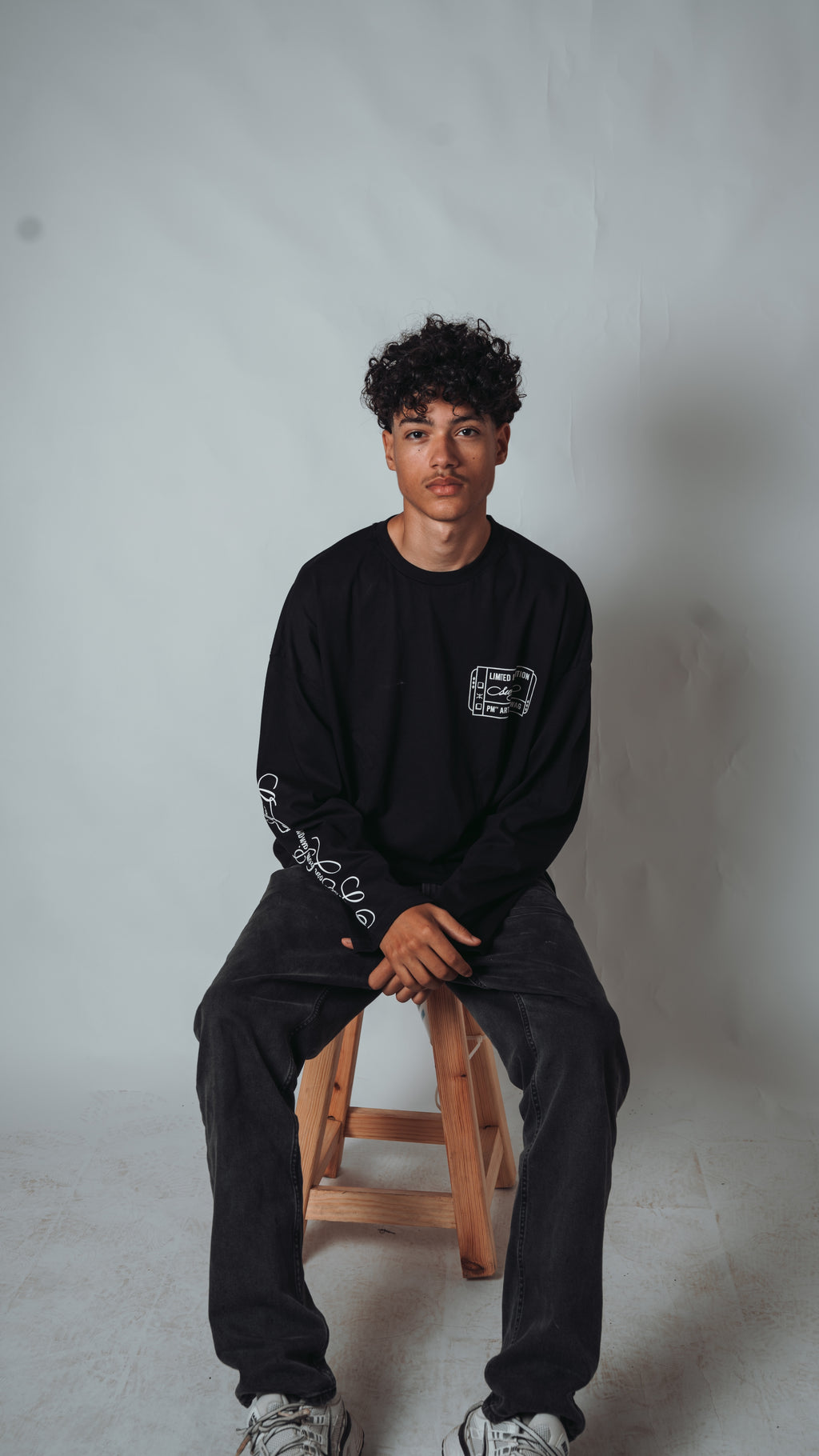 $W4G IS BORN BLACK + WHITE LONGSLEEVE PACK