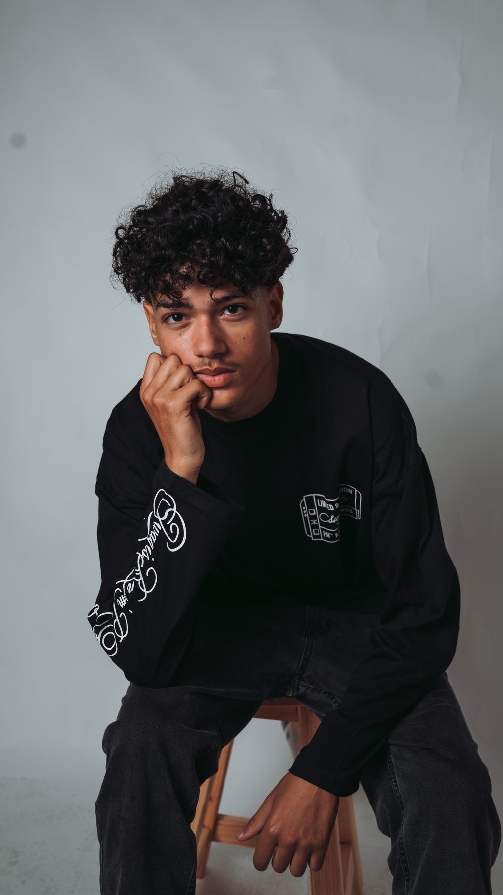 $W4G IS BORN — BLACK LONGSLEEVE 01